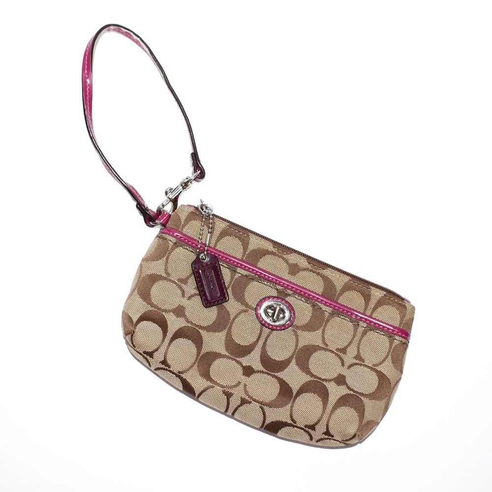 Coach Park Signature Wristlet Magenta Trim